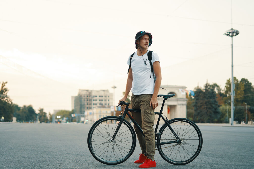 The Ultimate Guide to Choosing the Right Cycling Clothes
